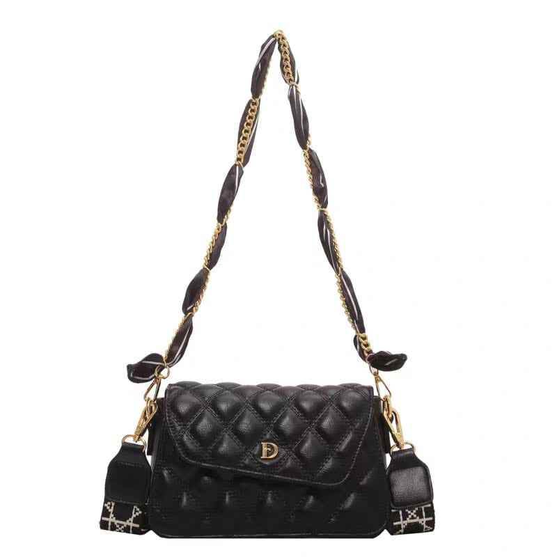 Classic Black Sling Bag - Norteast.style