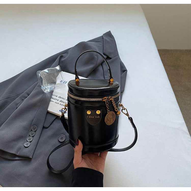Sleek Flask Bag - Norteast.style