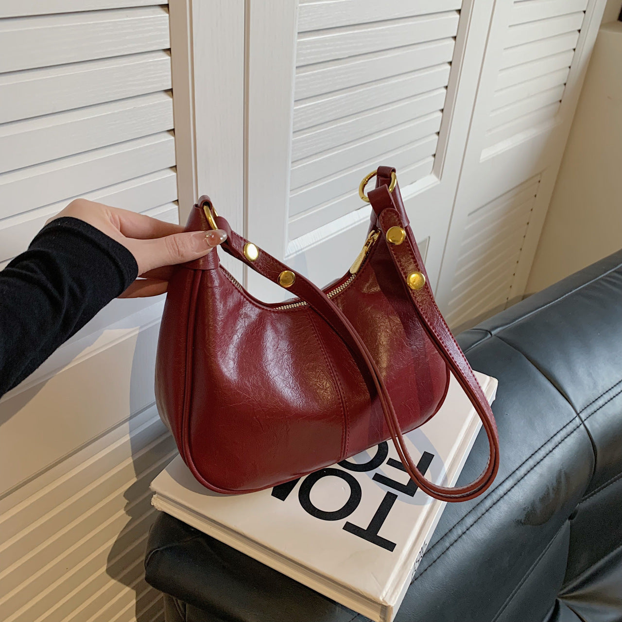 Underarm Crossboby Bag
