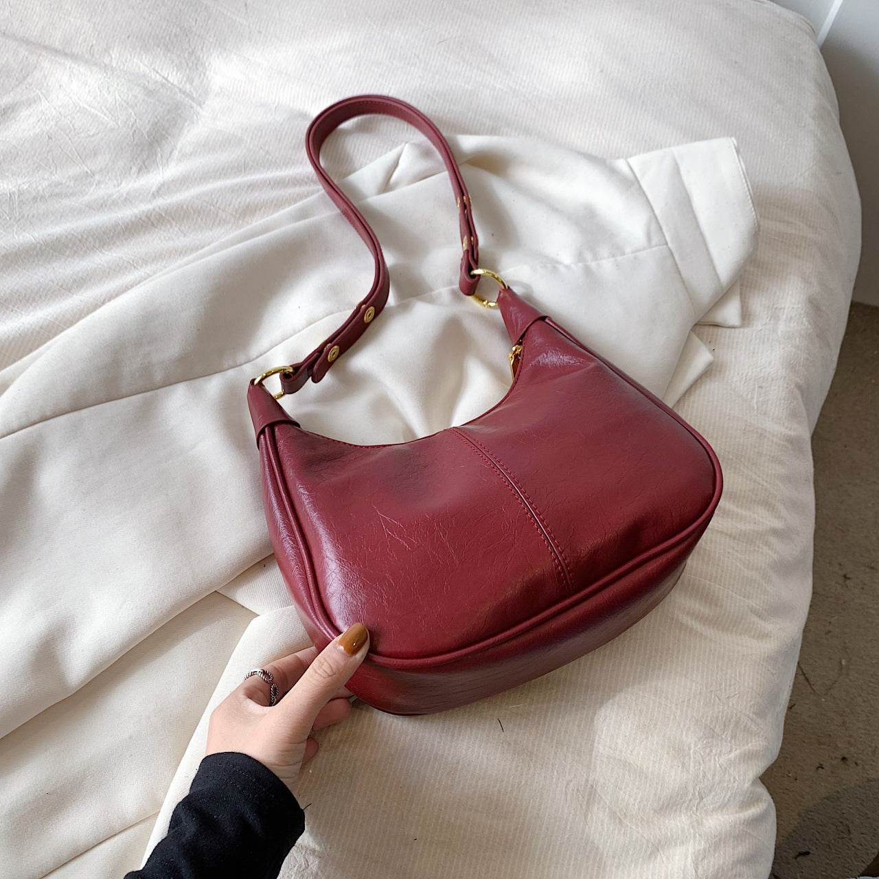 Underarm Crossboby Bag
