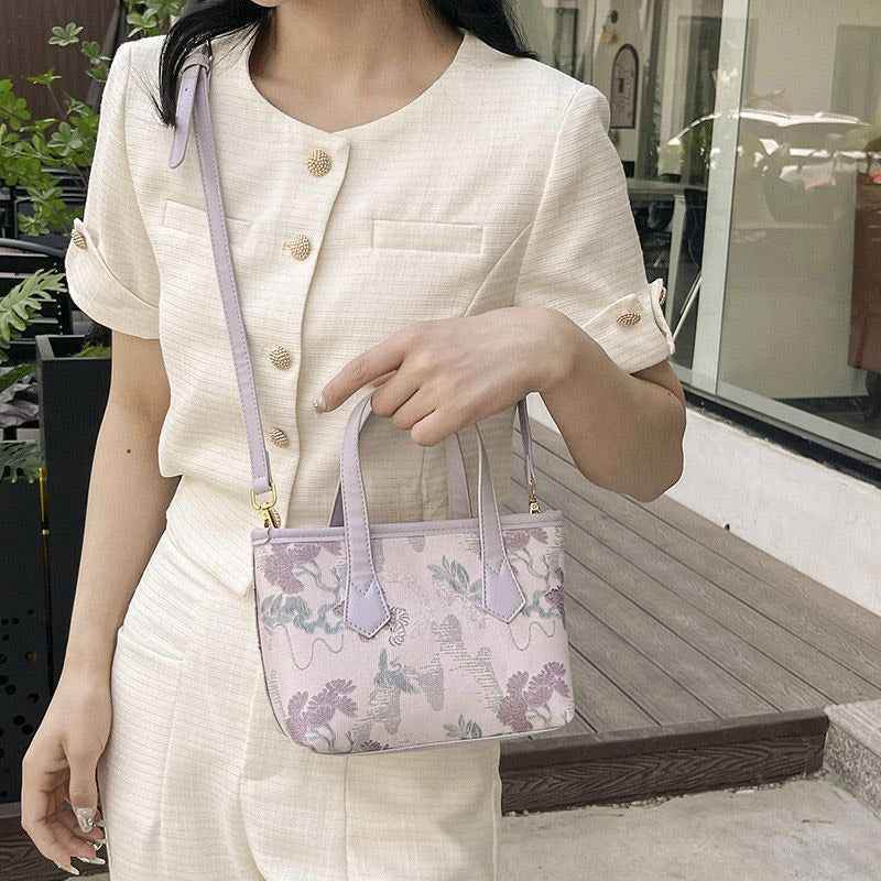Vogue PU Sling - Norteast.style