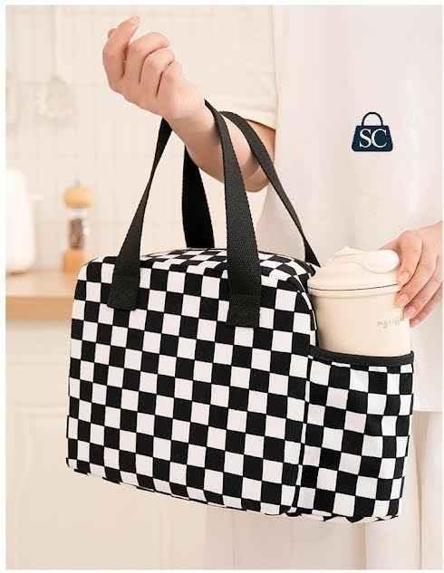 retro-checkerboard-insulated-lunch-bag-2283811 - saffron-silk-foj6c