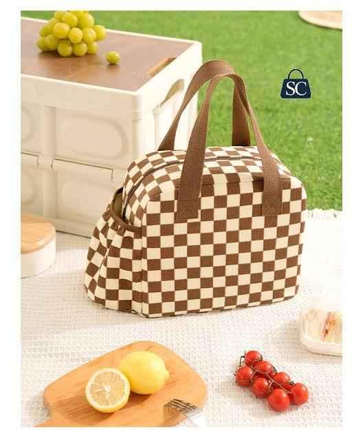 retro-checkerboard-insulated-lunch-bag-2684367 - saffron-silk-foj6c