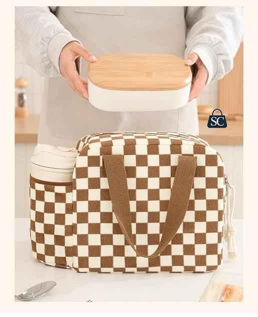 retro-checkerboard-insulated-lunch-bag-4889103 - saffron-silk-foj6c